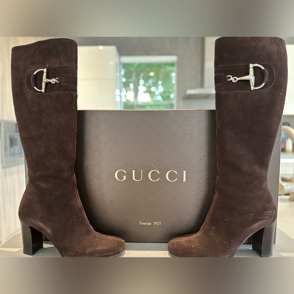 Gucci Hasler Brown Suede Horsebit Riding Boots Like new with original Gucci box - Picture 3 of 7